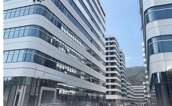 深圳專業(yè)的玻璃幕墻公司