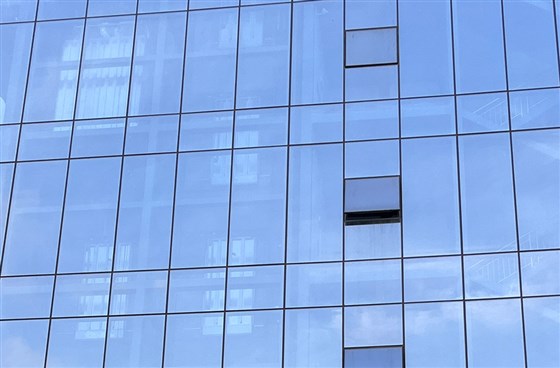 廣東玻璃幕墻一平方多少錢