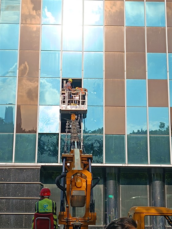 深圳玻璃幕墻維修