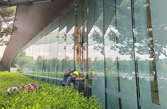 如何選擇靠譜的深圳幕墻維修公司