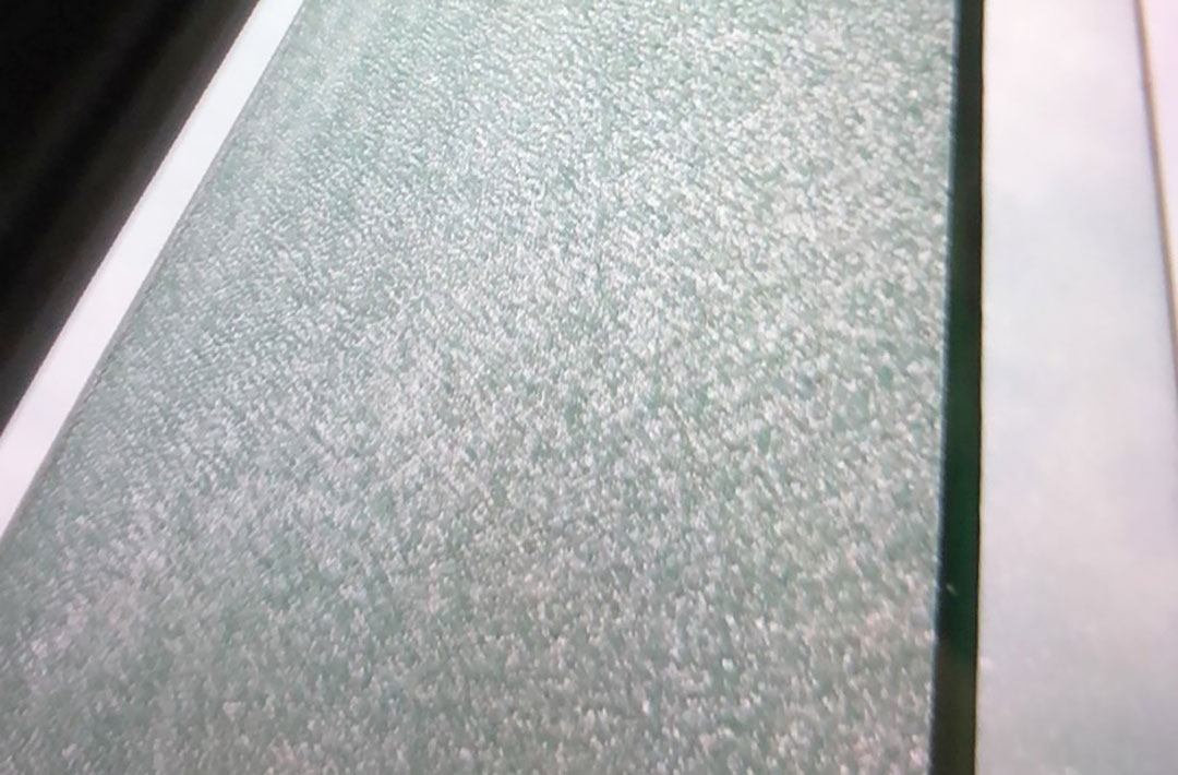 幕墻玻璃自爆如何維修