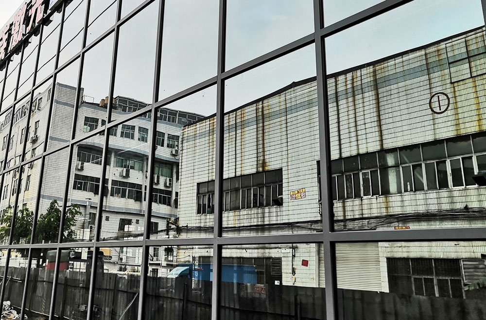 深圳小面積玻璃幕墻找誰做