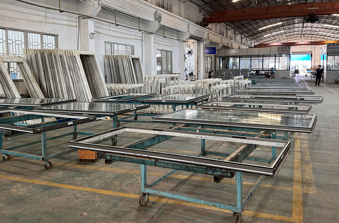 專業(yè)玻璃幕墻廠家有哪些